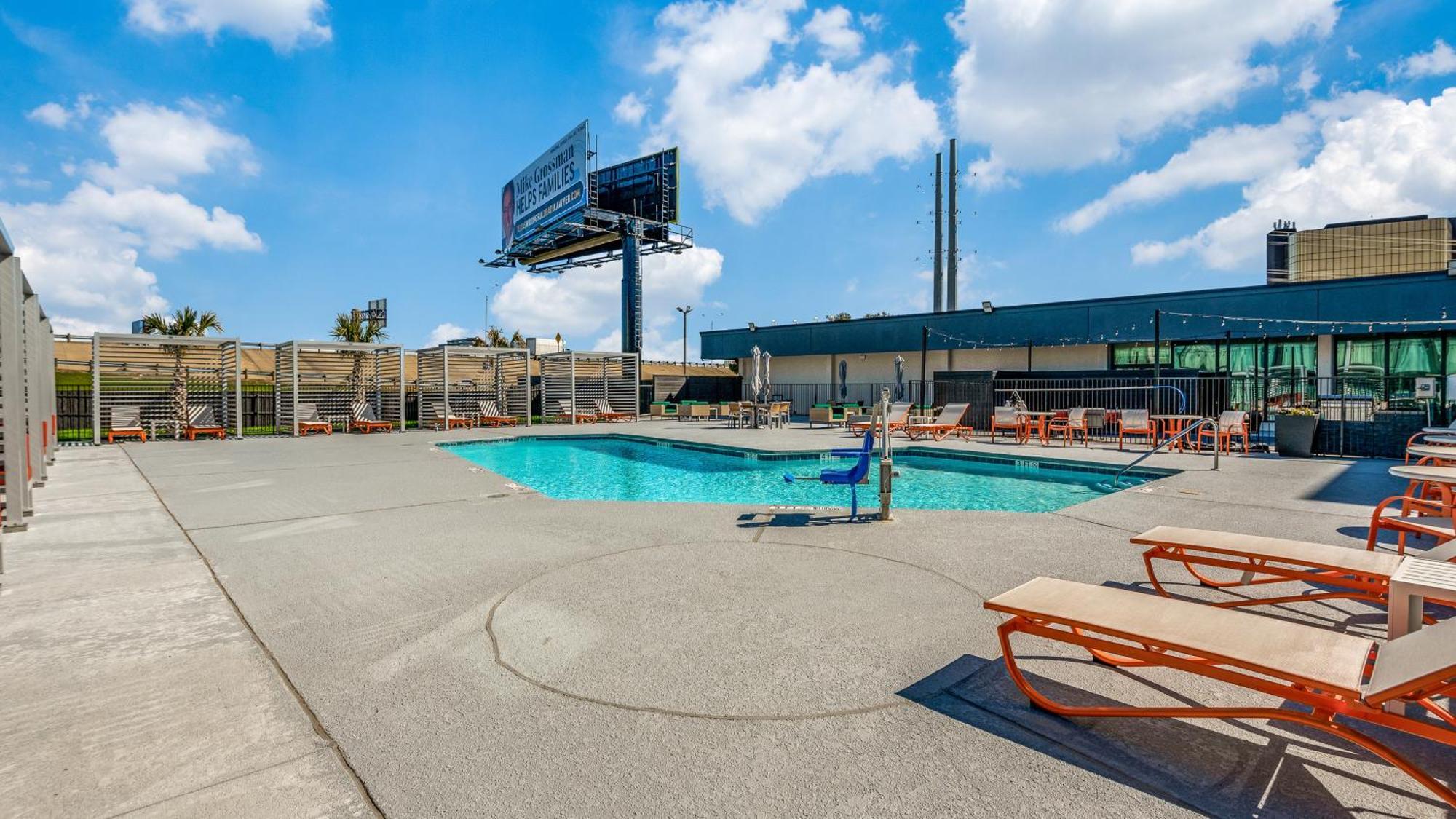 Staybridge Suites Dallas Market Ctr Love Field, An Ihg Hotel Buitenkant foto