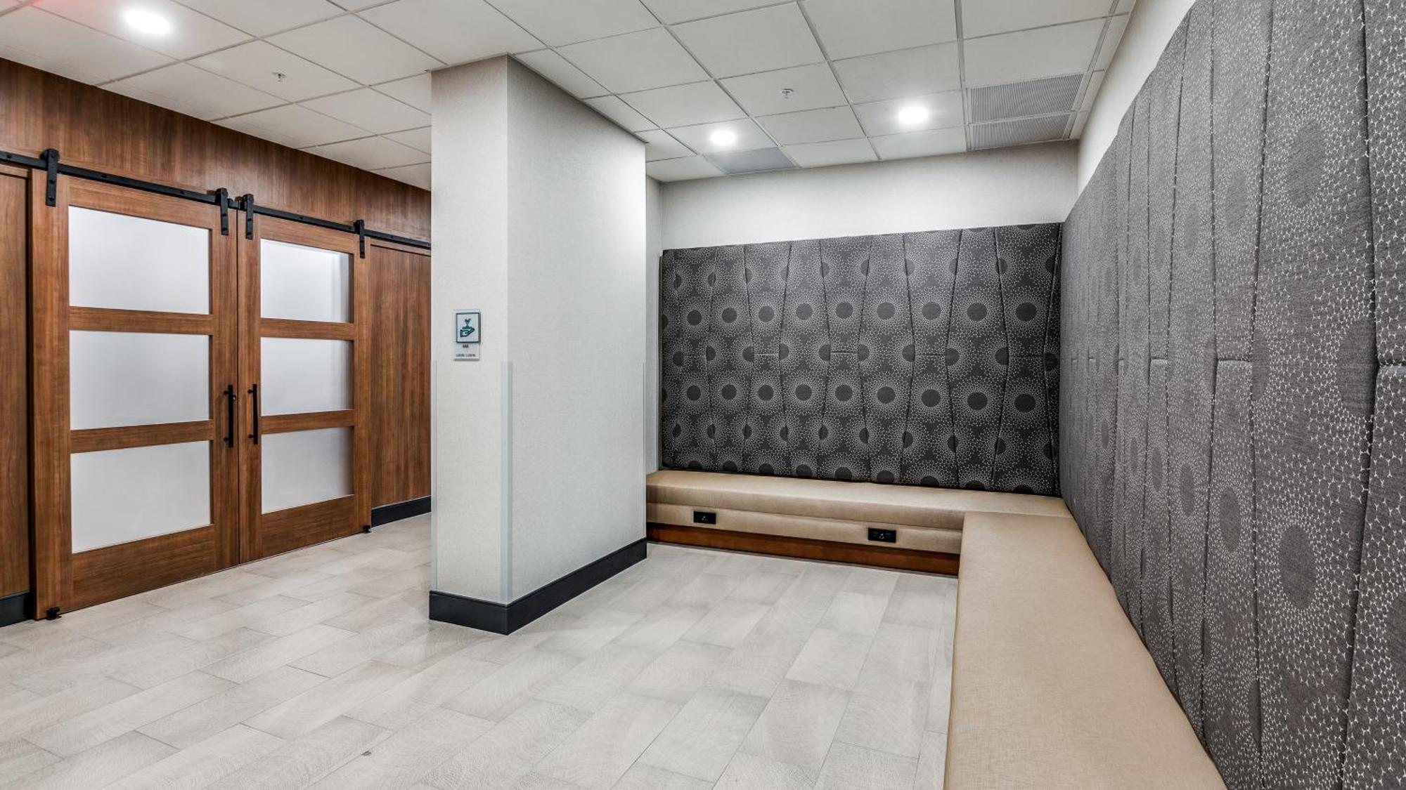 Staybridge Suites Dallas Market Ctr Love Field, An Ihg Hotel Buitenkant foto
