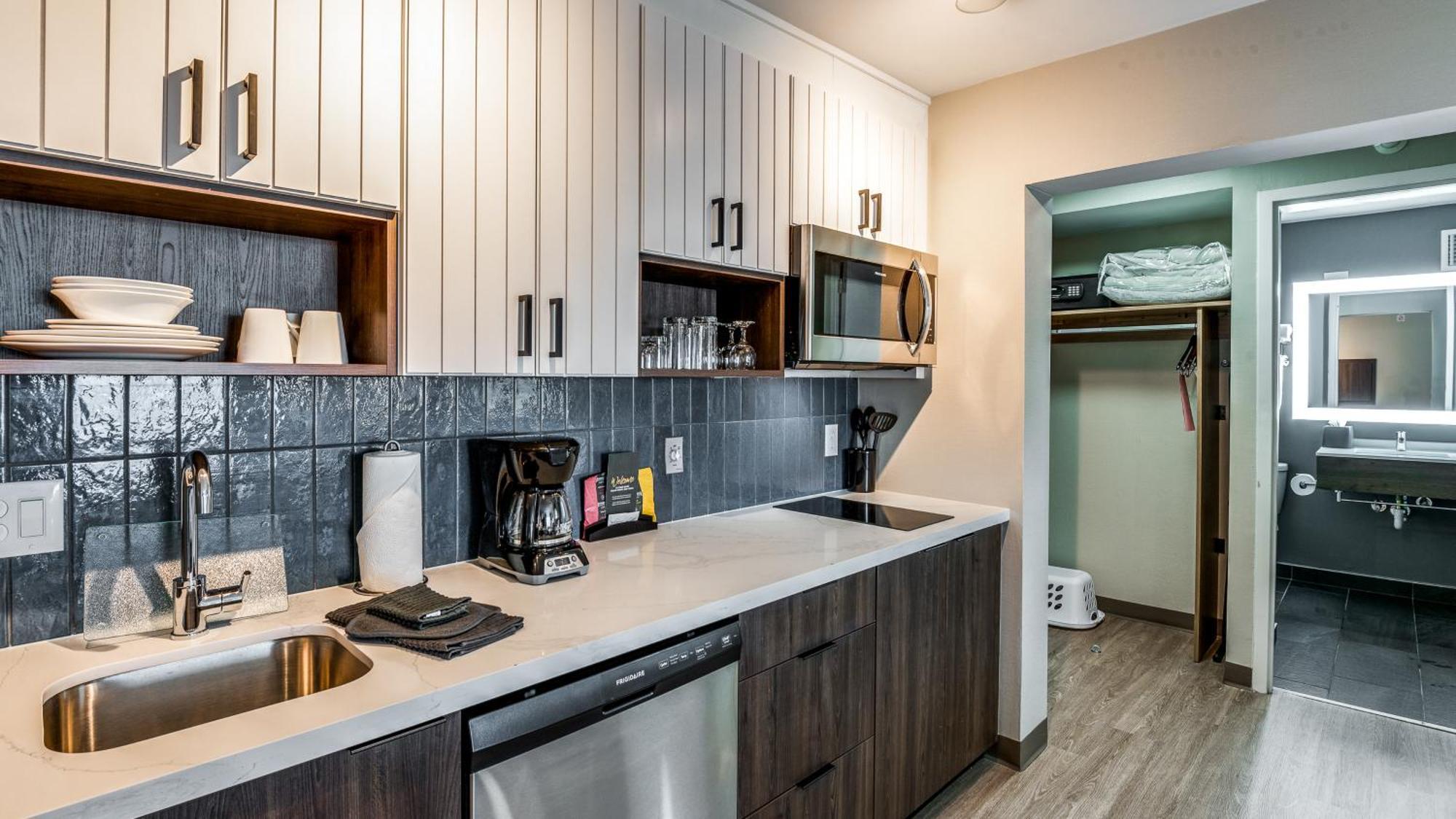 Staybridge Suites Dallas Market Ctr Love Field, An Ihg Hotel Buitenkant foto